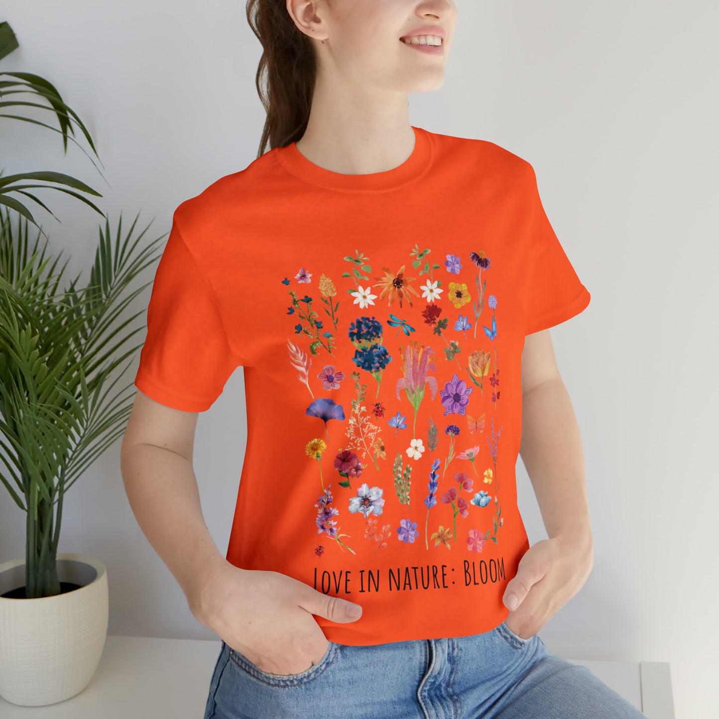 Wildflowers T-shirt, Love in Nature Bloom Tshirt, Retro Design Floral Shirt, Unisex Tee, Hippie Hippies Shirt, Color Options Available