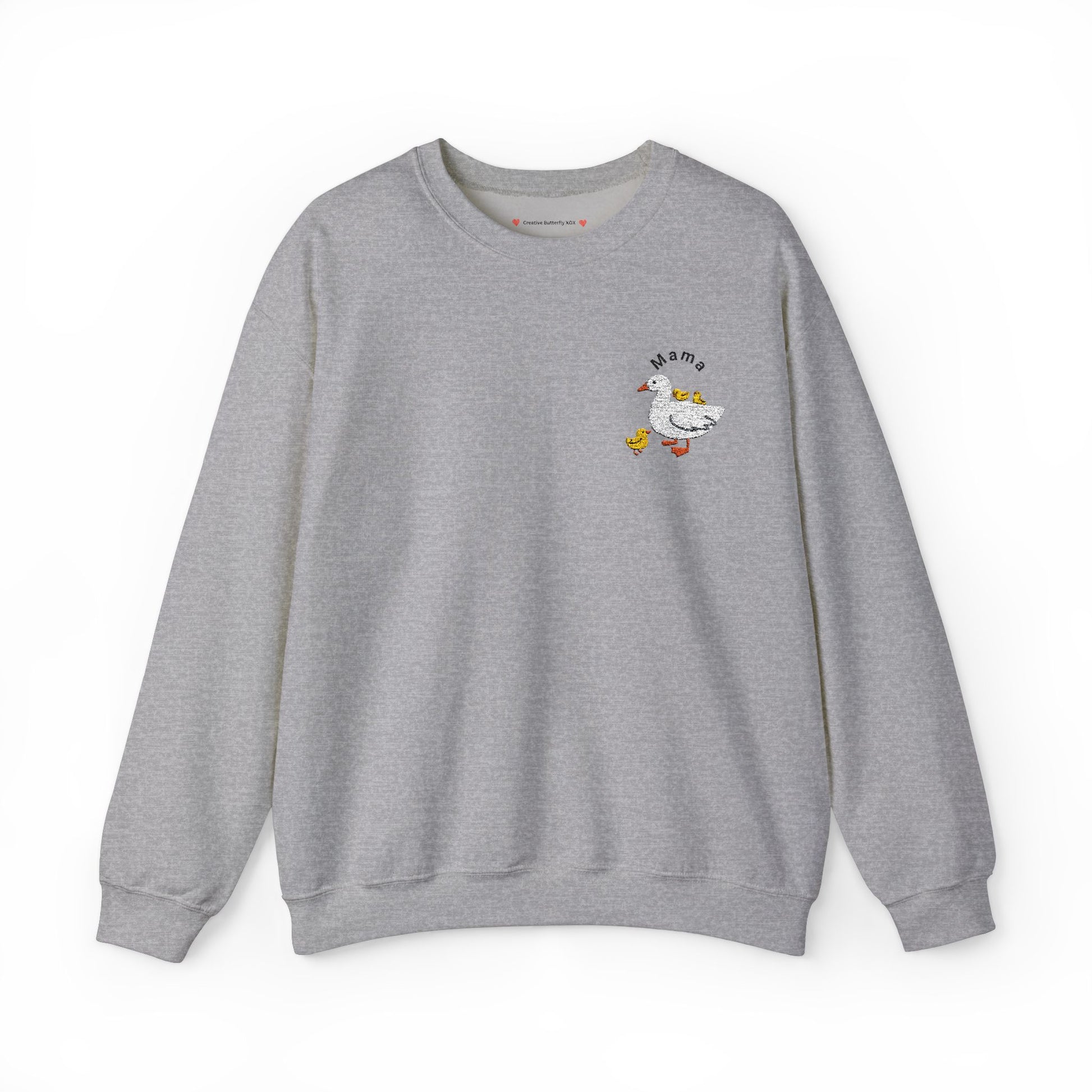Comfortable crewneck Mama sweatshirt with embroidery of goose and ducklings for moms - color grey
