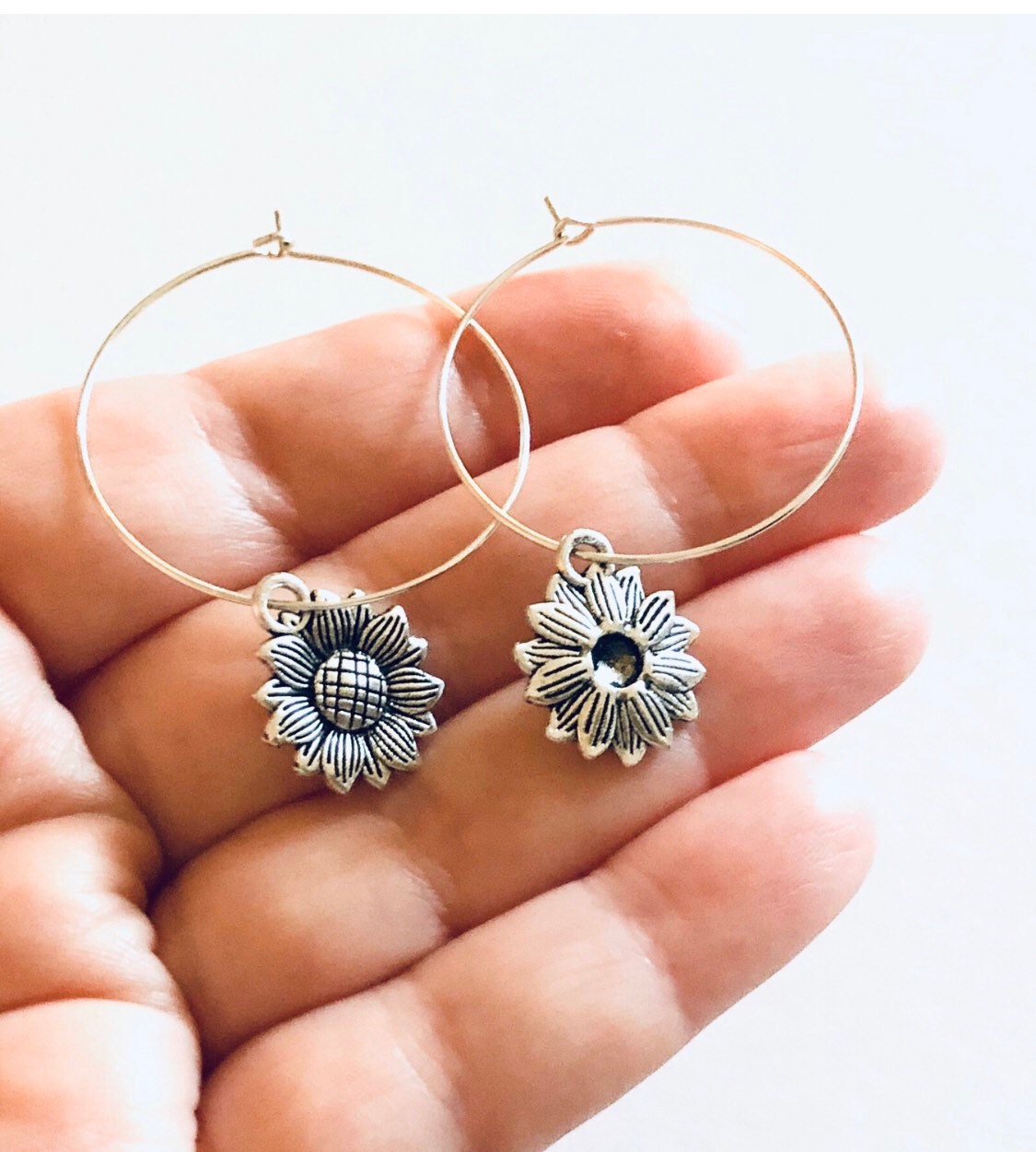 Sunflower Hoops, Silver Sunflowers Hoop Earrings with Flower Charm Charms, Floral Pretty Feminine