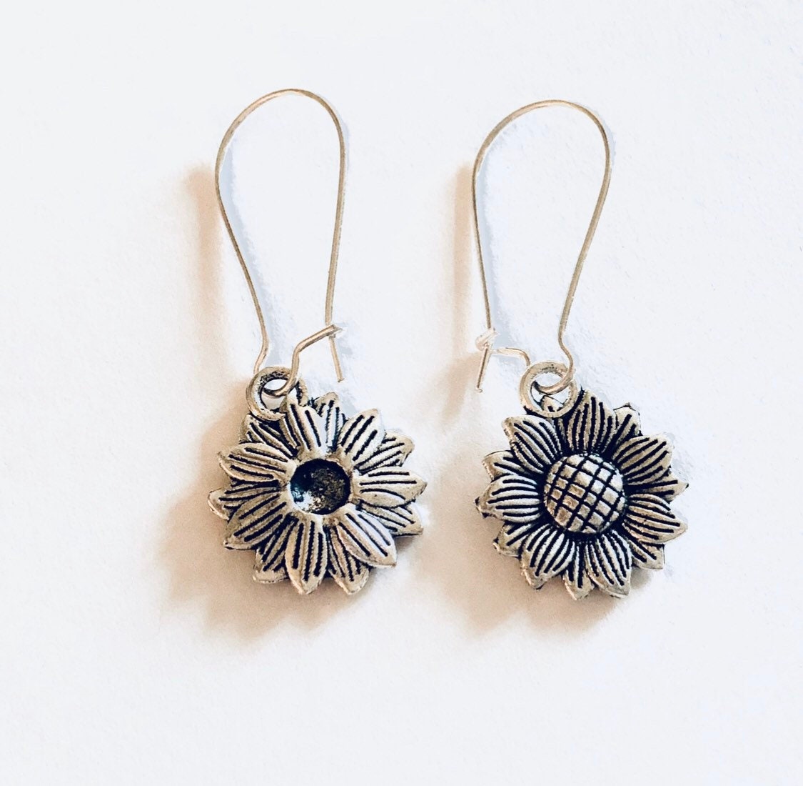 Silver Sunflower Earrings, Pretty Feminine Floral Sunflower Charm Dangle Drop Earrings Charms Flower