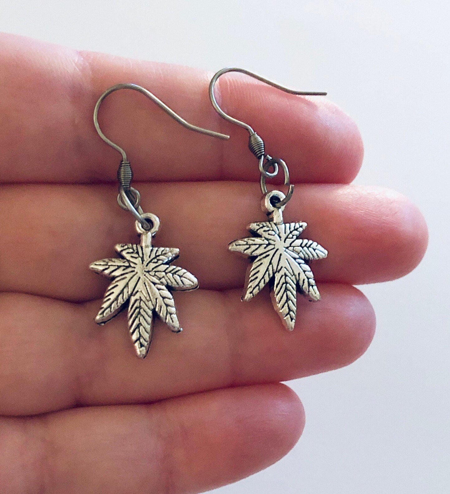 Weed Earrings, Marijuana Earrings, Cannabis Earrings, Hemp Pot Grass Leaf Nature Healing Herb Herbal Hippie Hippy Bobo Bohemian Festival