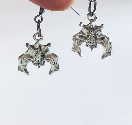 Vampire Bat Earrings, Spooky Horror Halloween Earrings, Mall Goth Gothic Girl, Unisex Bats Jewelry, Wicca Witch Witchy