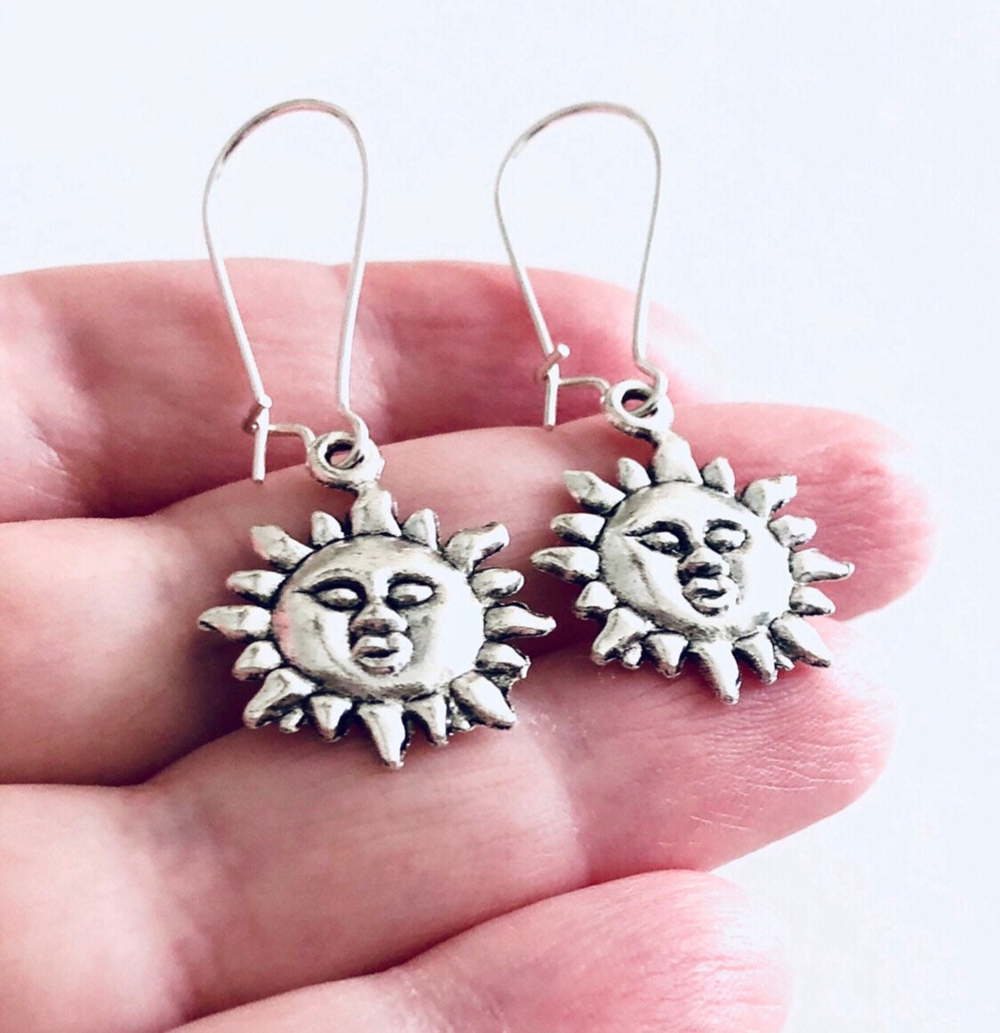 Silver Drop Dangle Sun Earrings, Celestial Sun Face Earrings, Boho Jewelry Nature Bohemian Hippie Hippies Hippy