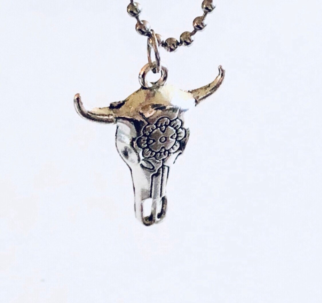 Horns Skull Necklace, Bohemian Bull Horns Necklace, Hippie Skeleton Bulls Head Necklace, Silver Ball Chain Country Western Cowgirl Cowboy