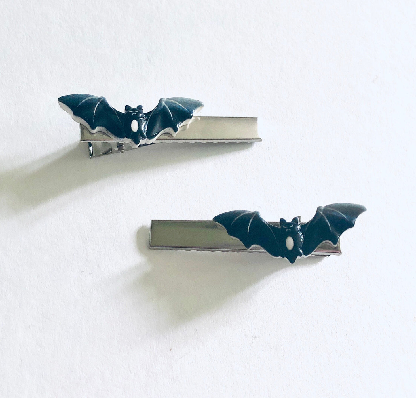 Black Bat Hair Clips SET OF 2, Bats Alligator Clips Barrettes Halloween Bobby Pins Spooky Cute Hair Accessories Horror For Women & Kids