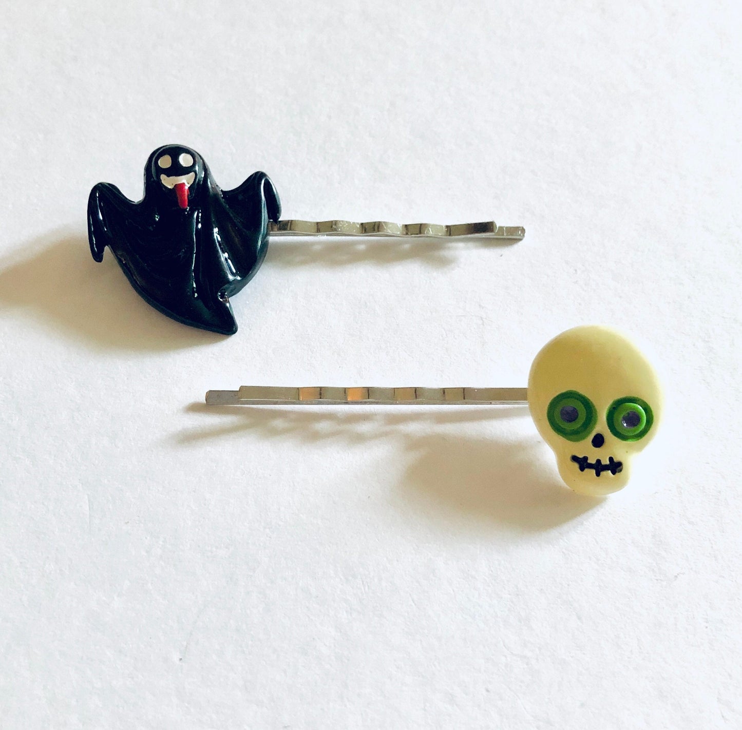 Ghost & Goblin Skull Hair Clip Set of 2, Halloween Hair Clips, Ghoul Bobby Pins Spooky Cute Little Girls