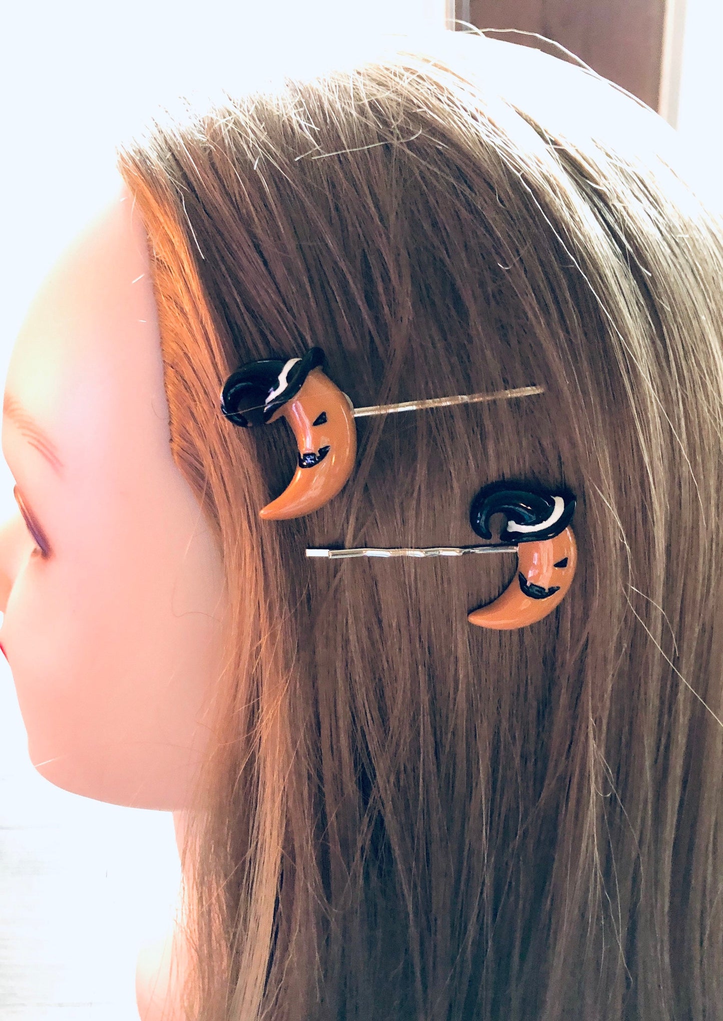 Set of 2 Crescent Moon Pumpkin Hair Clips Bobby Pins with Witch Hats on