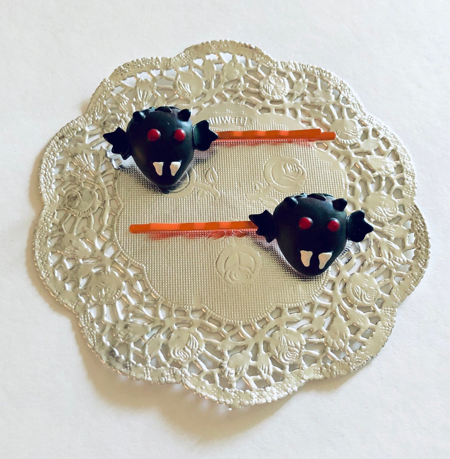 Vampire Bats Hair Clips SET OF 2, Halloween Hair Clips, Bats Bobby Pins, Bat Hair Barrette, Spooky Goth Gothic Indie