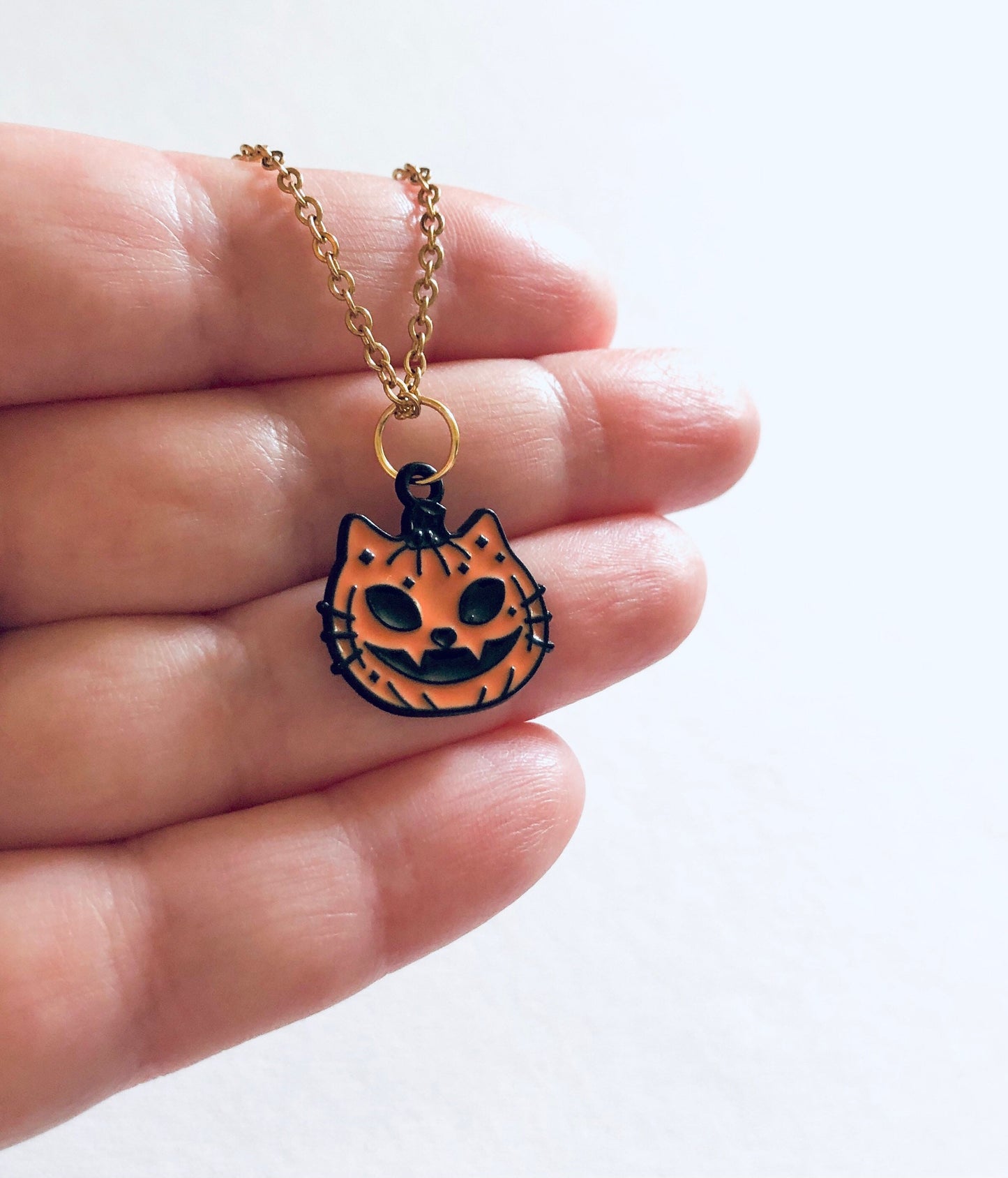 Halloween Pumpkin Cat Necklace, Orange  Retro Spooky Season Cat Face Jewelry, Witchy Woman, Halloween Necklace, Cat Necklace.