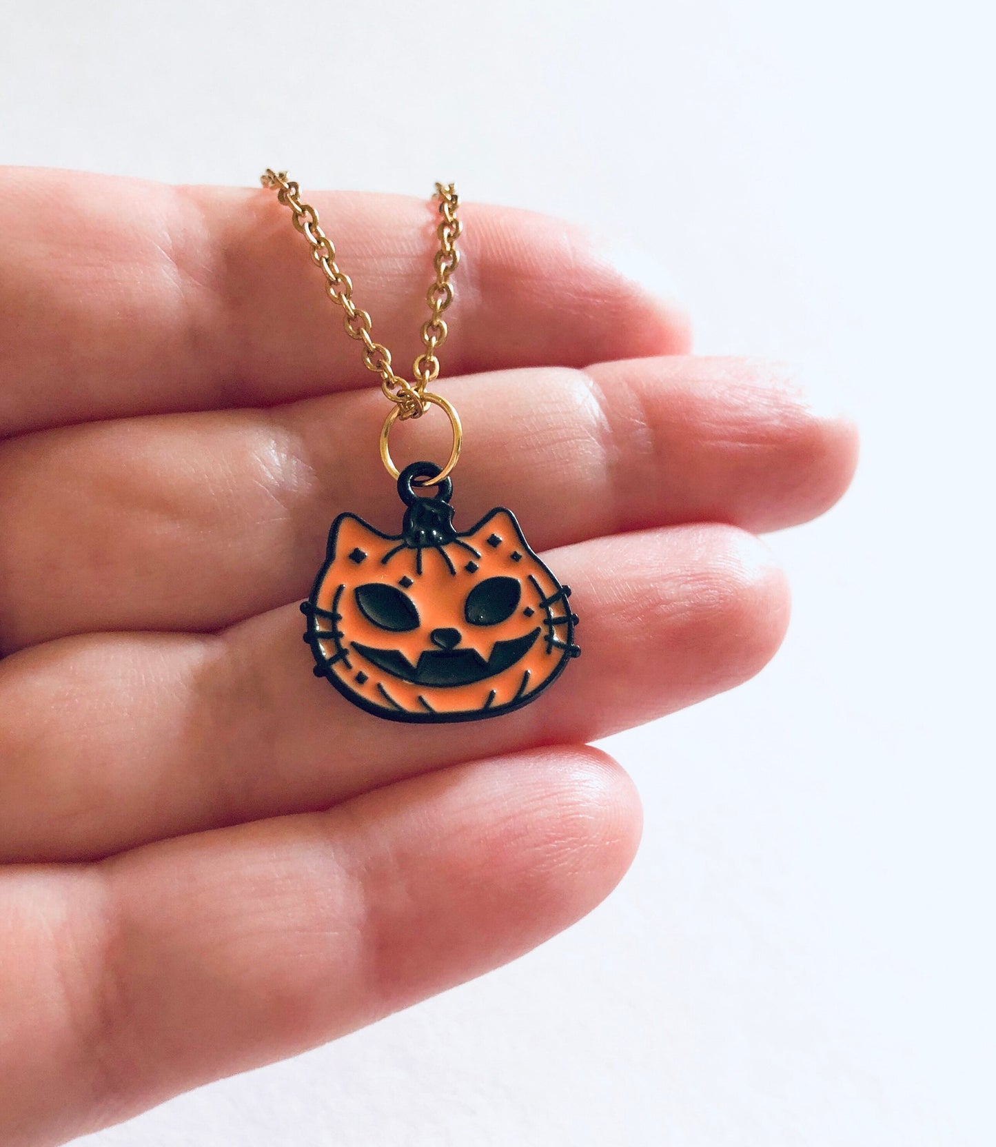 Halloween Pumpkin Cat Necklace, Orange  Retro Spooky Season Cat Face Jewelry, Witchy Woman, Halloween Necklace, Cat Necklace.