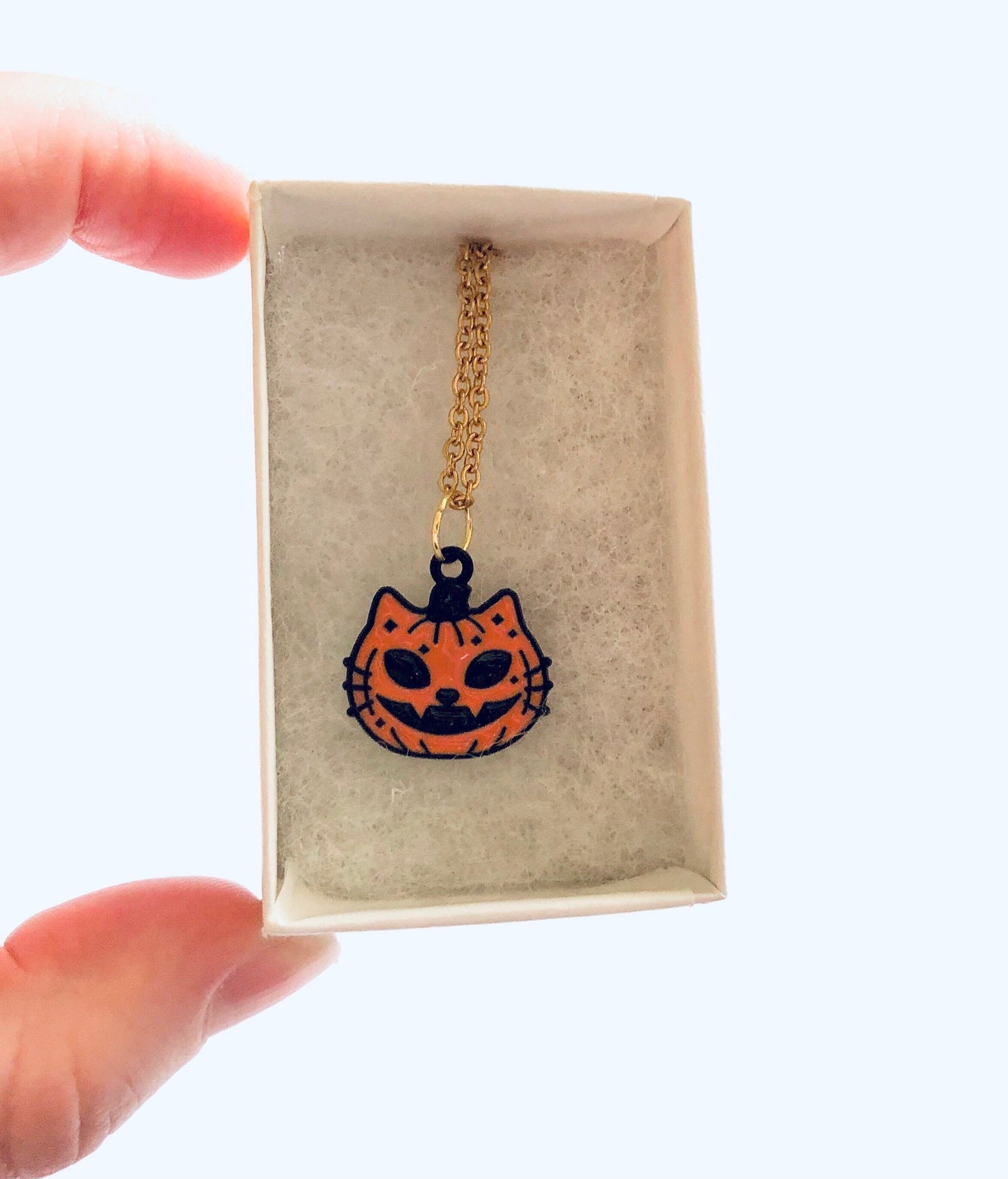 Halloween Pumpkin Cat Necklace, Orange  Retro Spooky Season Cat Face Jewelry, Witchy Woman, Halloween Necklace, Cat Necklace.