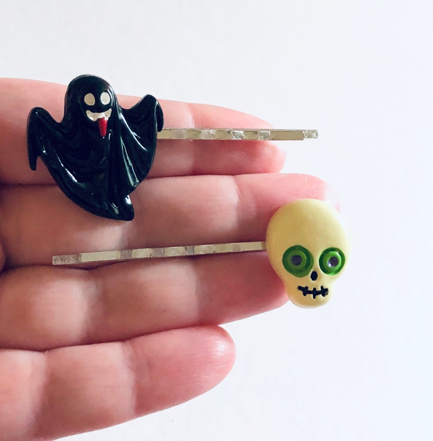 Ghost & Goblin Skull Hair Clip Set of 2, Halloween Hair Clips, Ghoul Bobby Pins Spooky Cute Little Girls