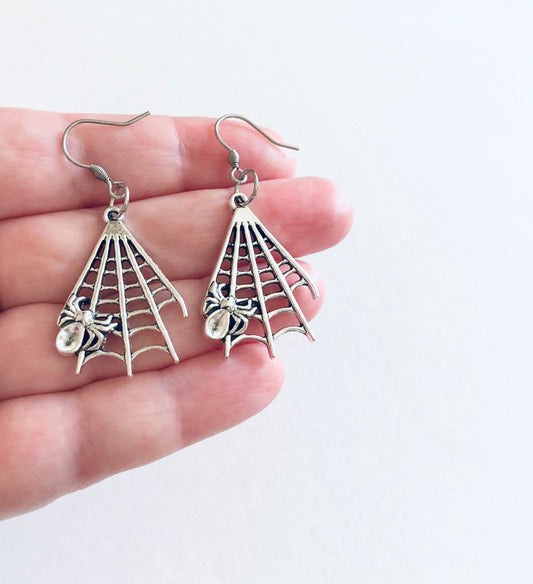 Silver Spider Web Earrings with Spider, Spooky Season Witchy Woman Earrings, Halloween Costume