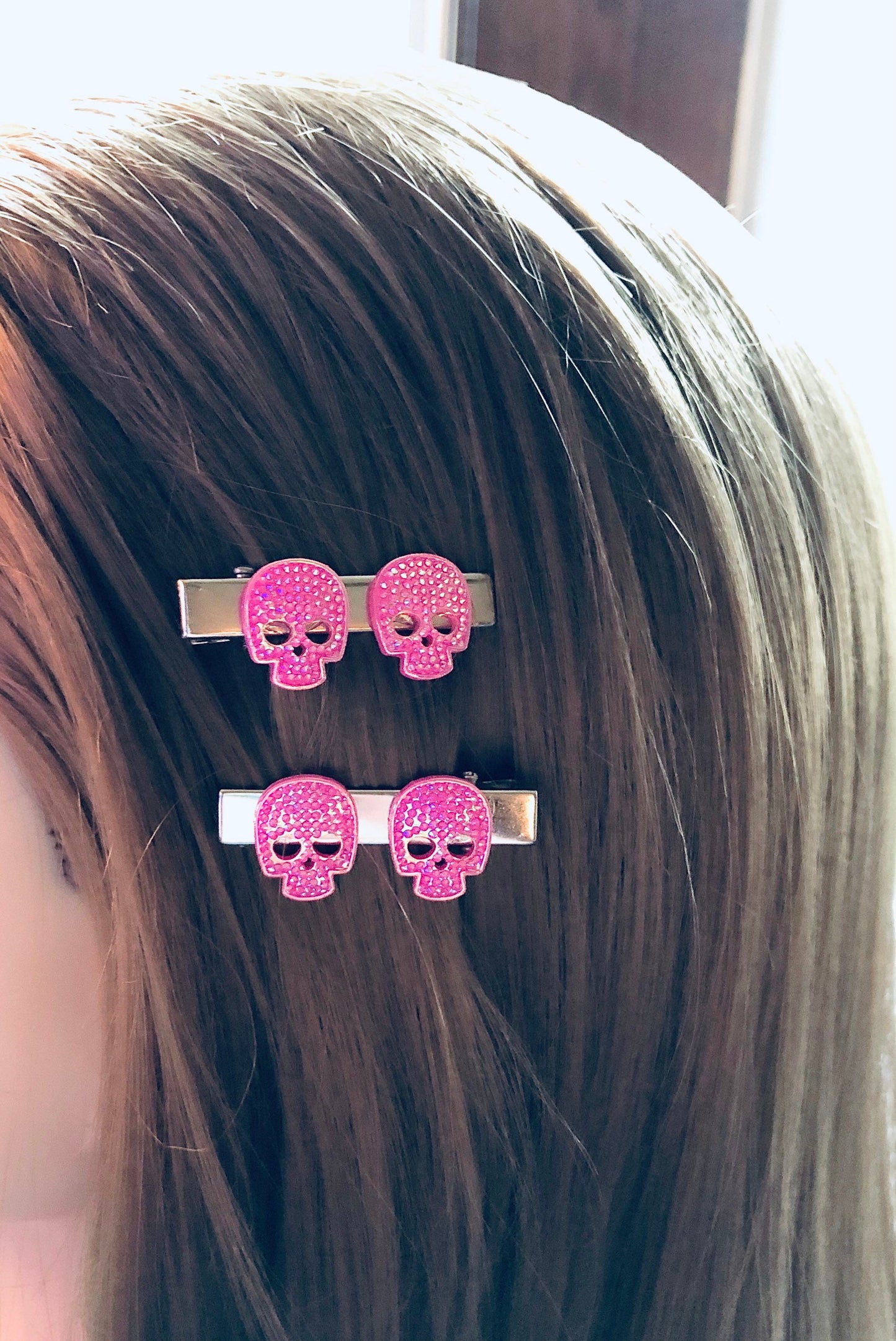 Mini Glitter Pink Sugar Skulls Hair Clips, Set of 2, Skeleton Alligator Clips, Barrettes Cute Spooky Season Halloween