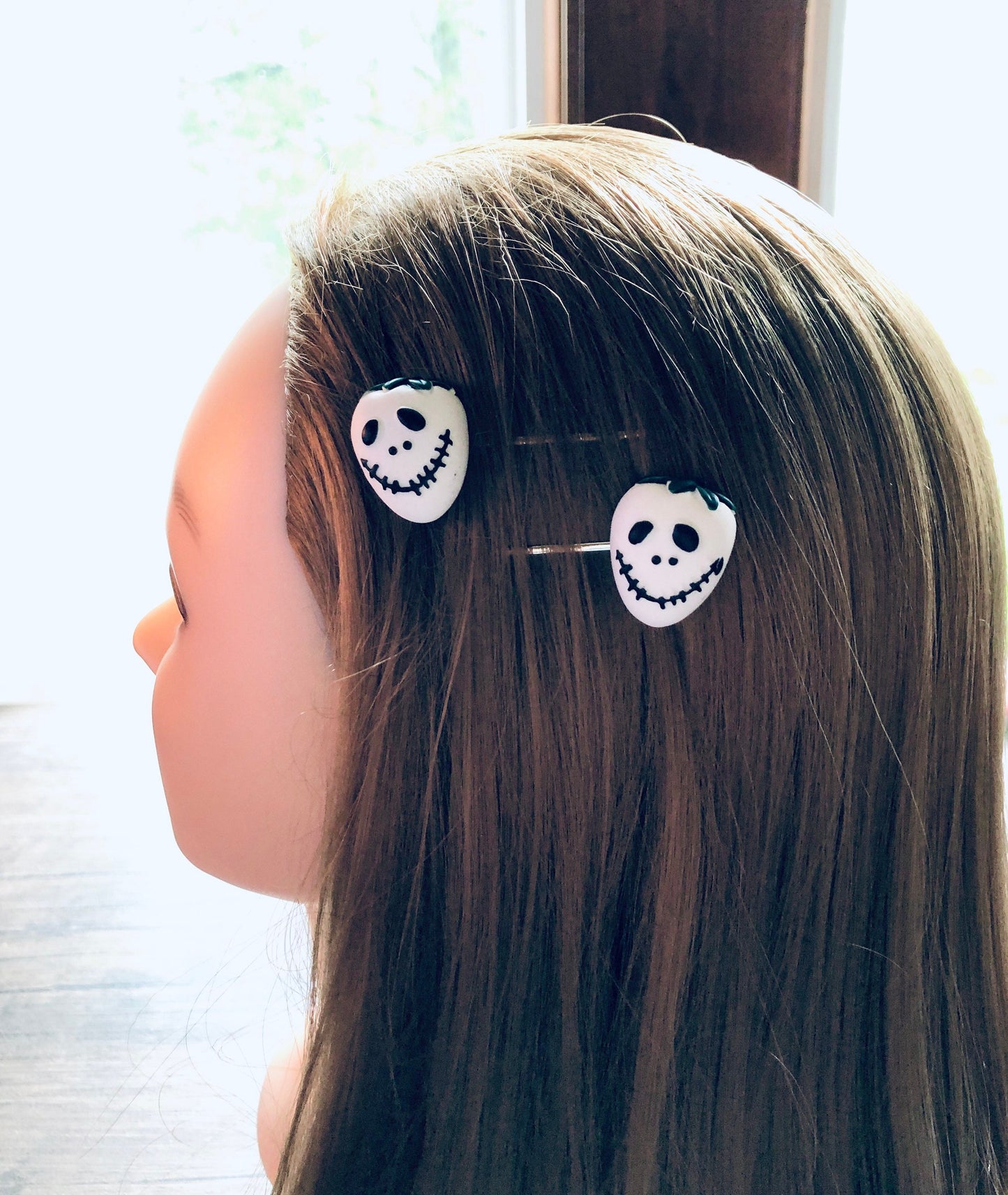 Skull Hair Clips, Strawberry Skulls Bobby Pins, Spooky Halloween Hair clips Set of 2