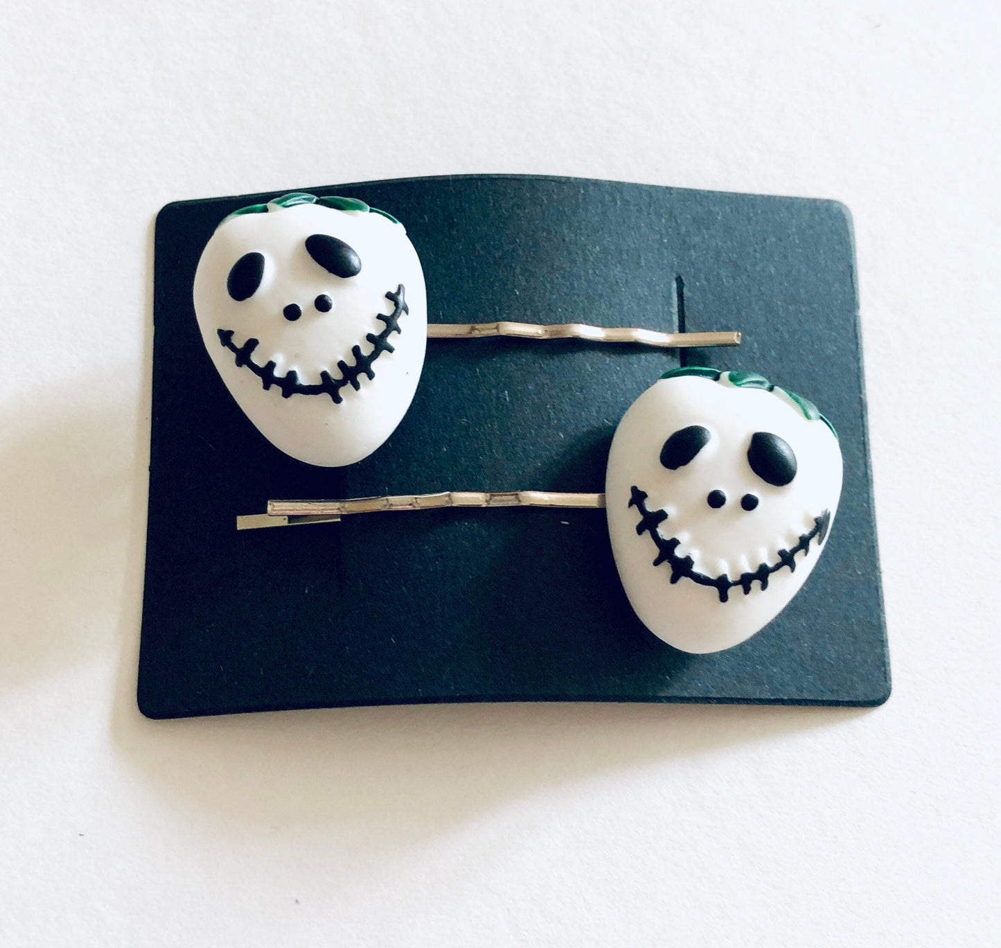 Skull Hair Clips, Strawberry Skulls Bobby Pins, Spooky Halloween Hair clips Set of 2