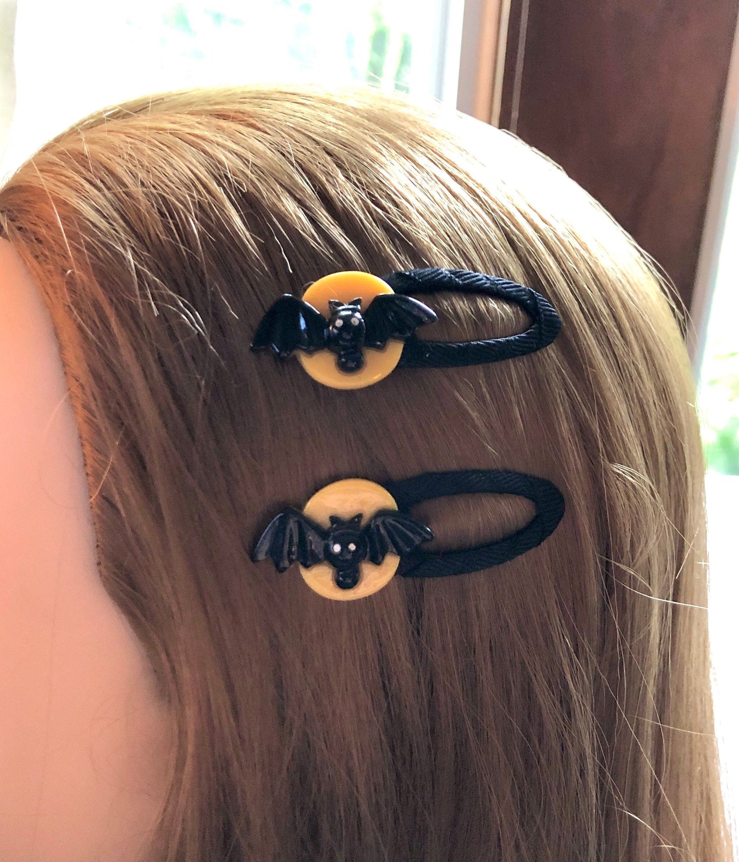 Yellow Moon Resin Bat Charm Hair Clips, Ribbon Wrapped Goth Halloween Hair Clips