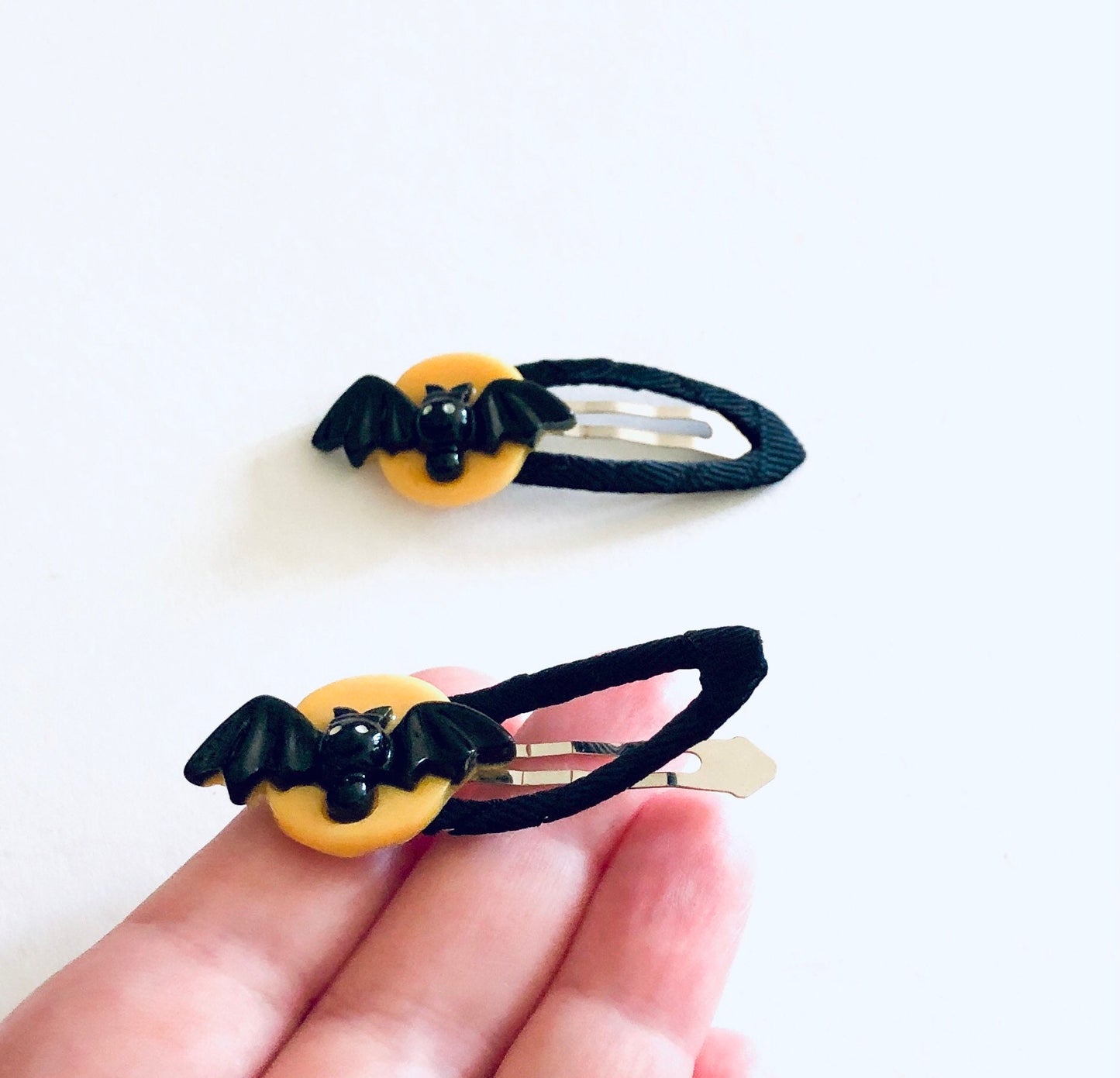 Yellow Moon Resin Bat Charm Hair Clips, Ribbon Wrapped Goth Halloween Hair Clips