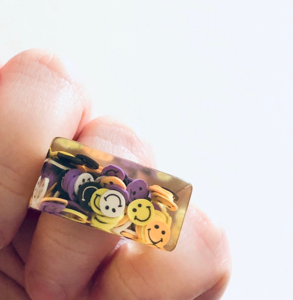 Oblong Retro Style Chunky Smiley Face Ring, Resin Ring with Polymer Clay Happy Faces Y2K Aesthetic