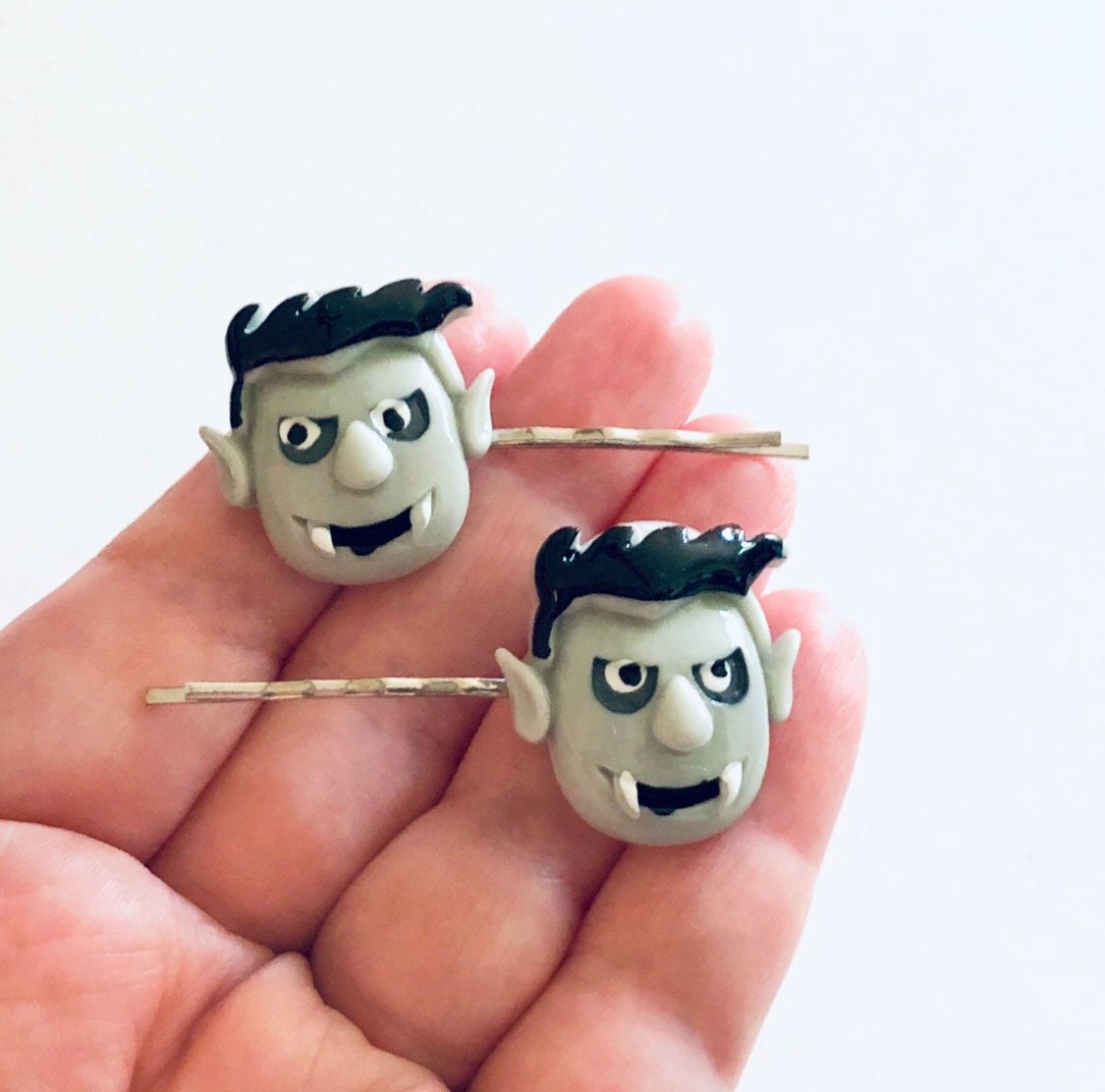 Grey Vampire Bobby Pins, Dracula Hair Clips Barrettes