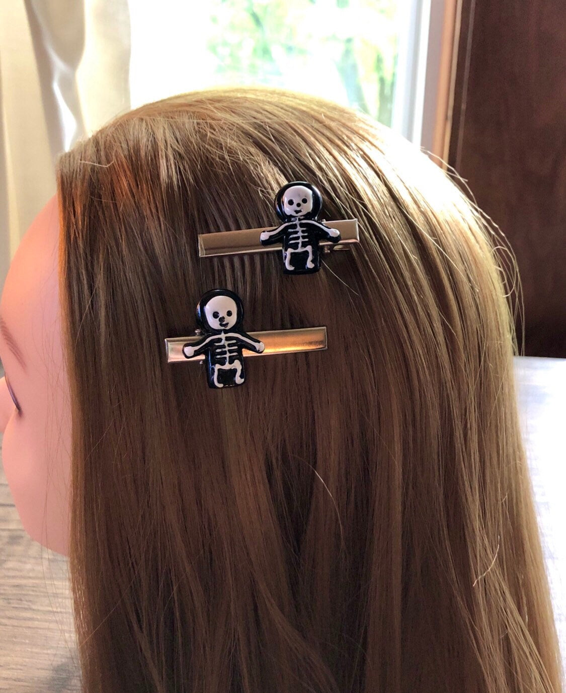 SET OF 2 Skeleton Hair Clips Skeleton Man Alligator Clips Barrettes Halloween Bobby Pins Spooky Cute Hair Accessories