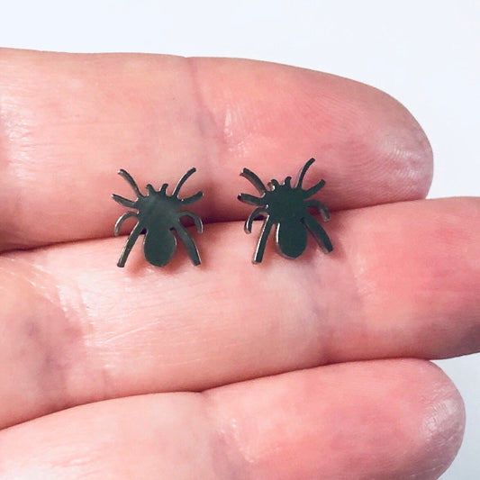 Silver Spider Stud Earrings, Spider Earrings Stainless Steel, Mall Goth Gothic Girl Punk Aesthetic, Halloween Earrings, Creepy Crawly Bug