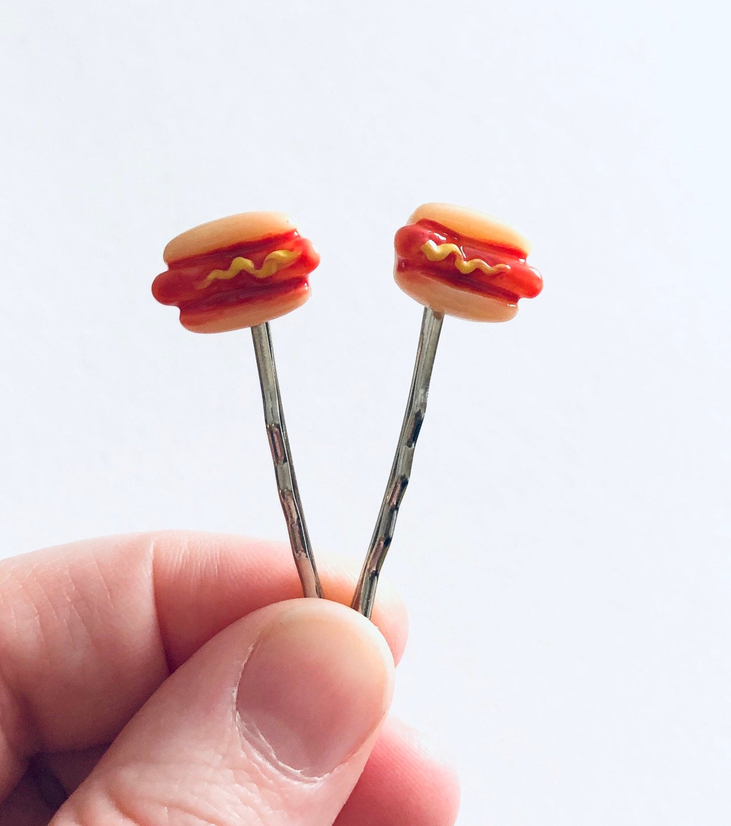 Hot Dogs Bobby Pins, Miniature Food Hair Clips, Kawaii Hair Accessories Hot Dog in Bun with Mustard