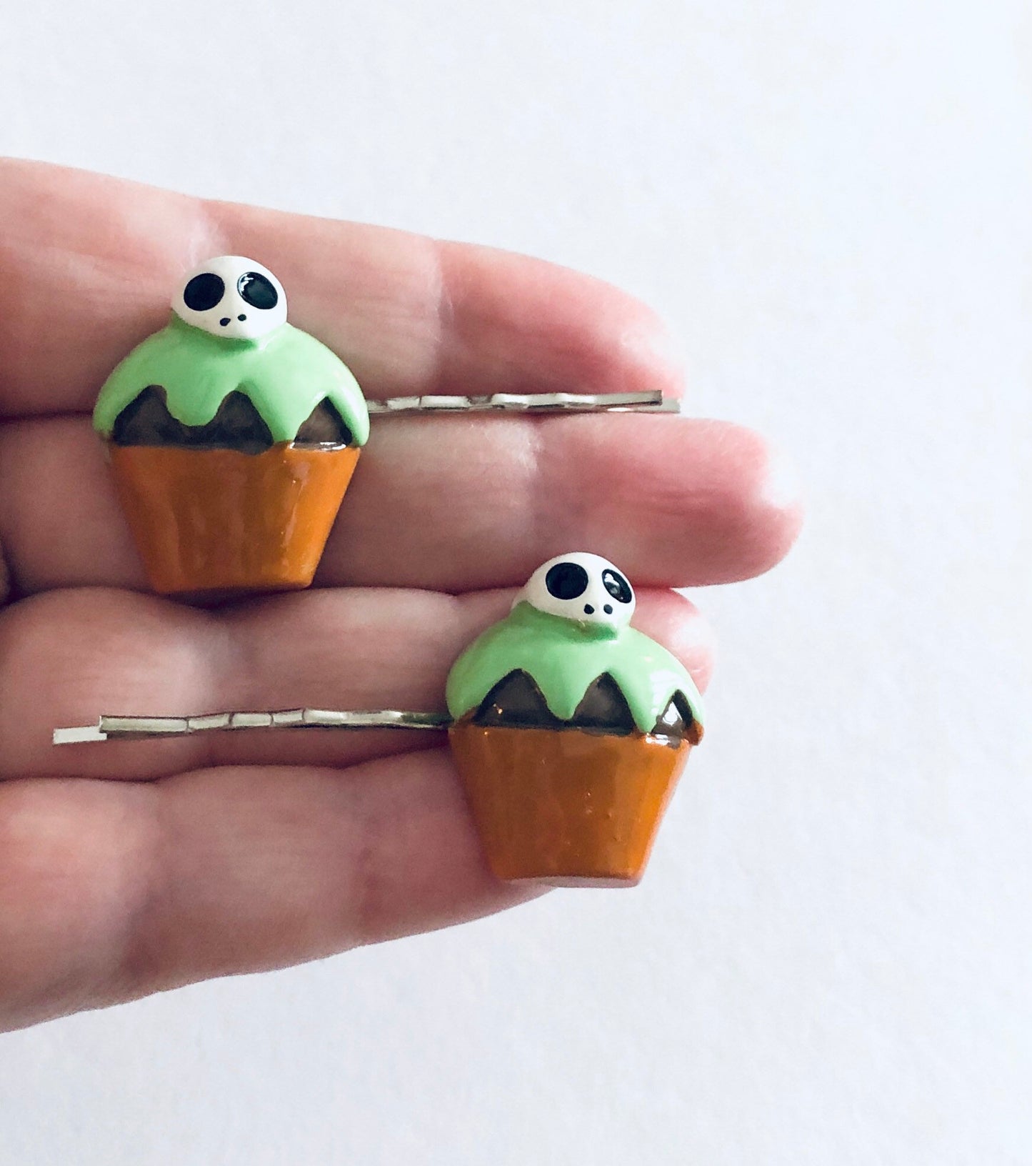 Halloween Cupcake Skulls Bobby Pins, Skulls Hair Clips, Skeleton Grim Reaper Hair Accessories Kawaii Goth