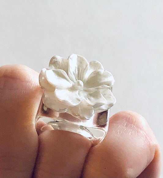 White Cottage Pearl Flower Ring, Clear Resin Ring, Floral Cottagecore Aesthetic Statement Ring