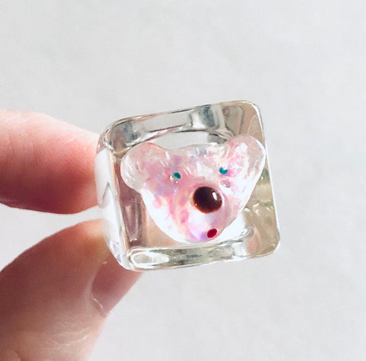 Y2K Retro Style Teddy Bear Ring, Clear Resin Ring, Kawaii Lolita Cute Kidcore Aesthetic