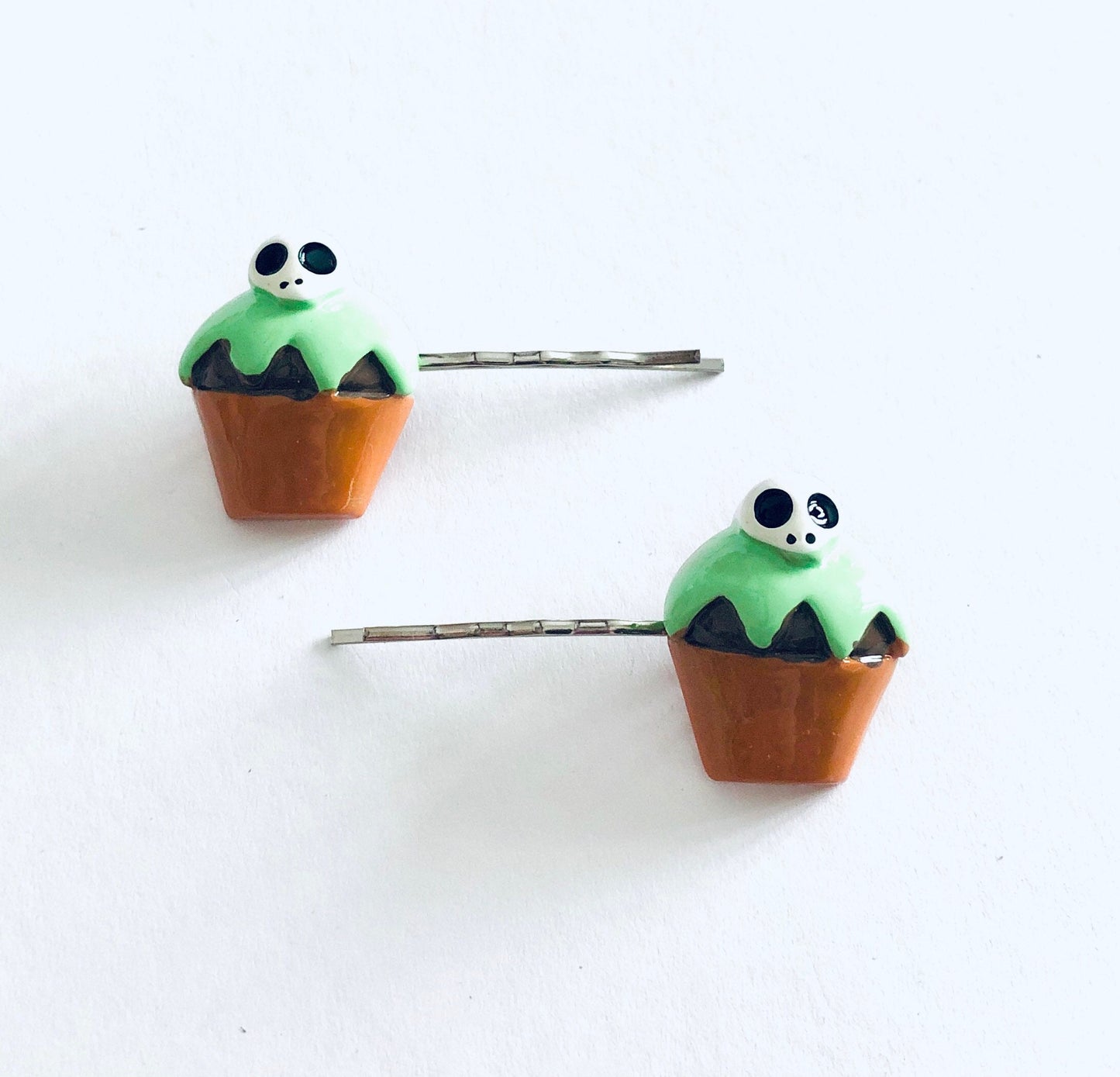 Halloween Cupcake Skulls Bobby Pins, Skulls Hair Clips, Skeleton Grim Reaper Hair Accessories Kawaii Goth