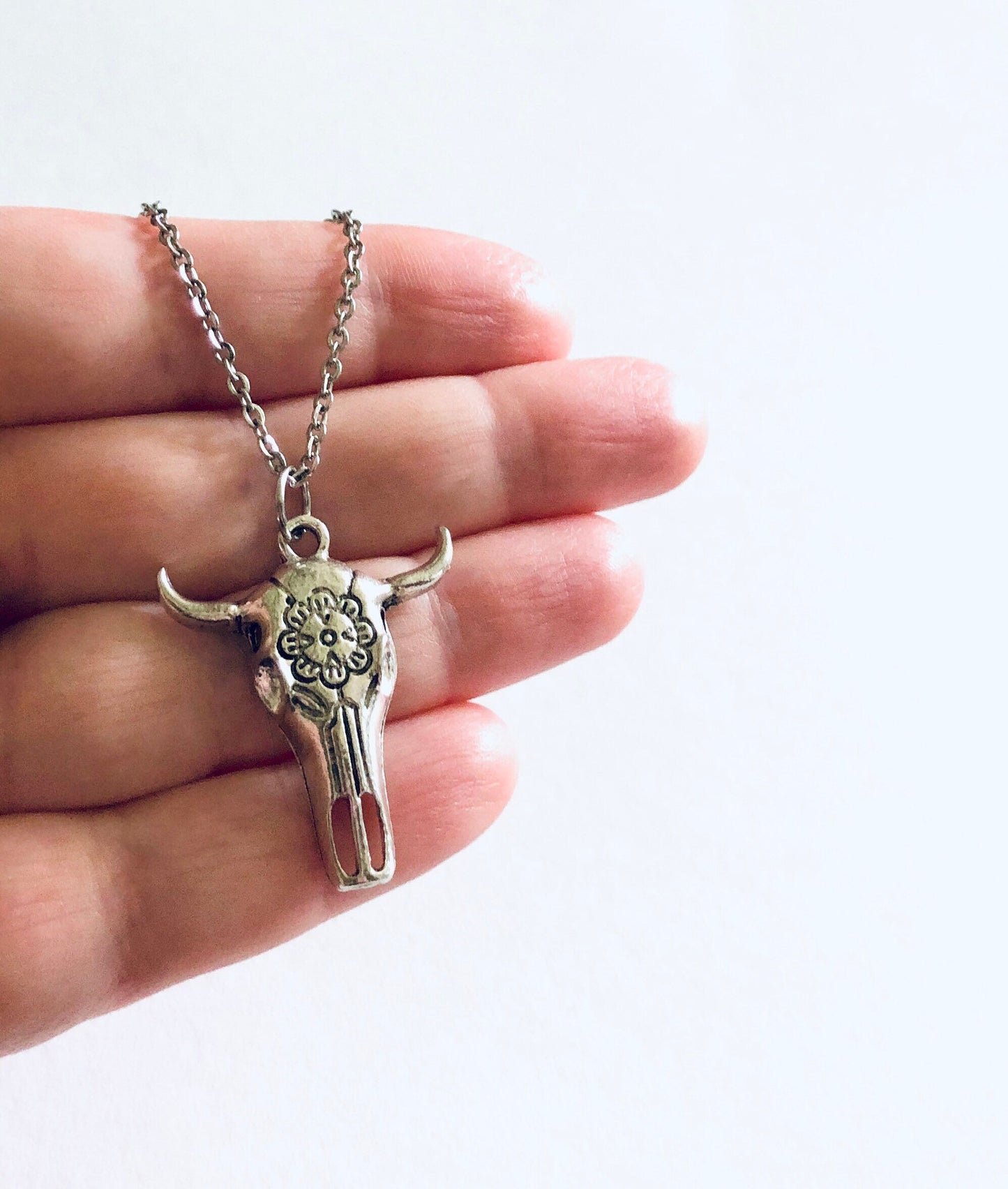 Boho Bull Skull Necklace, Hippie Bull Horns Necklace, Bull Skeleton Necklace