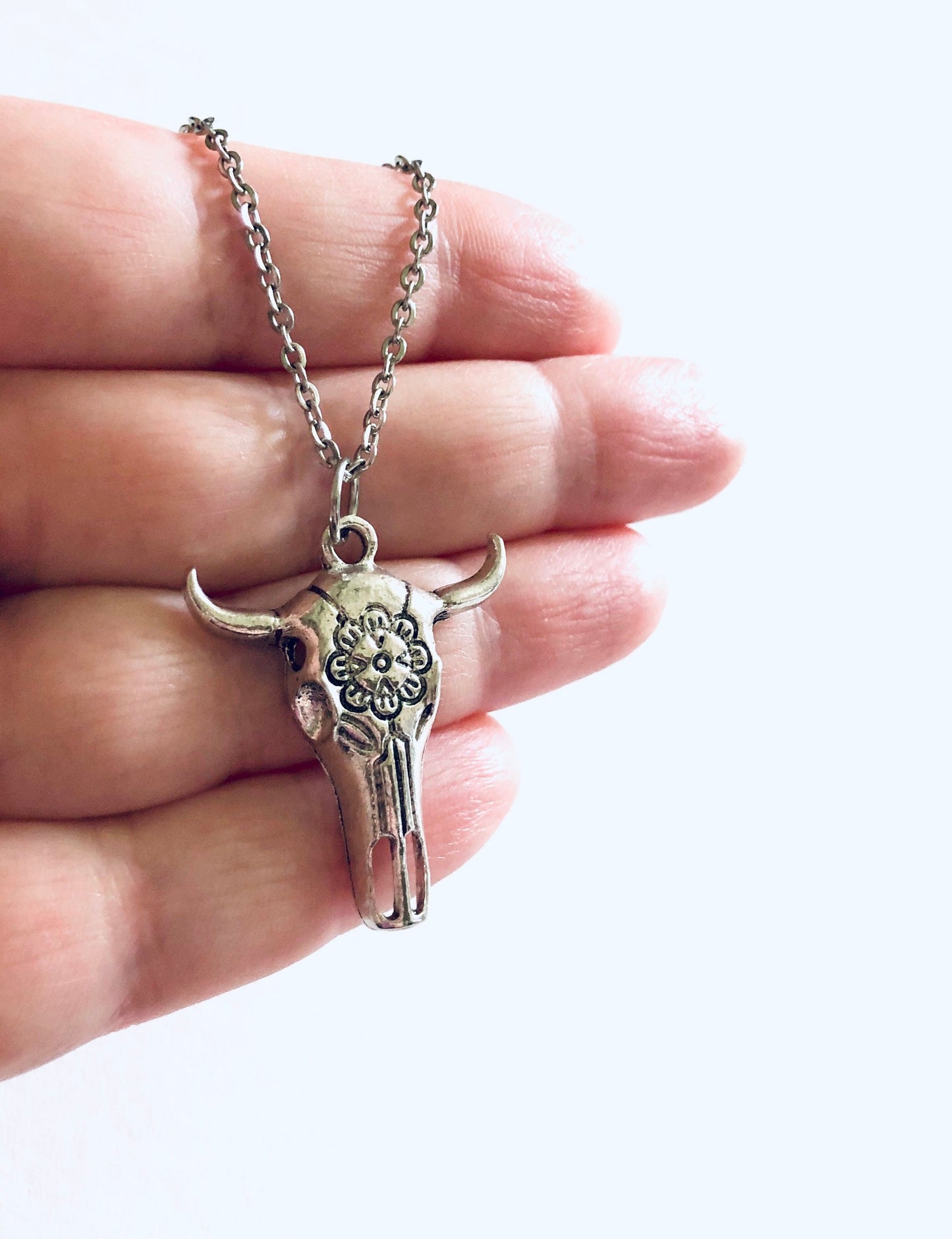 Boho Bull Skull Necklace, Hippie Bull Horns Necklace, Bull Skeleton Necklace