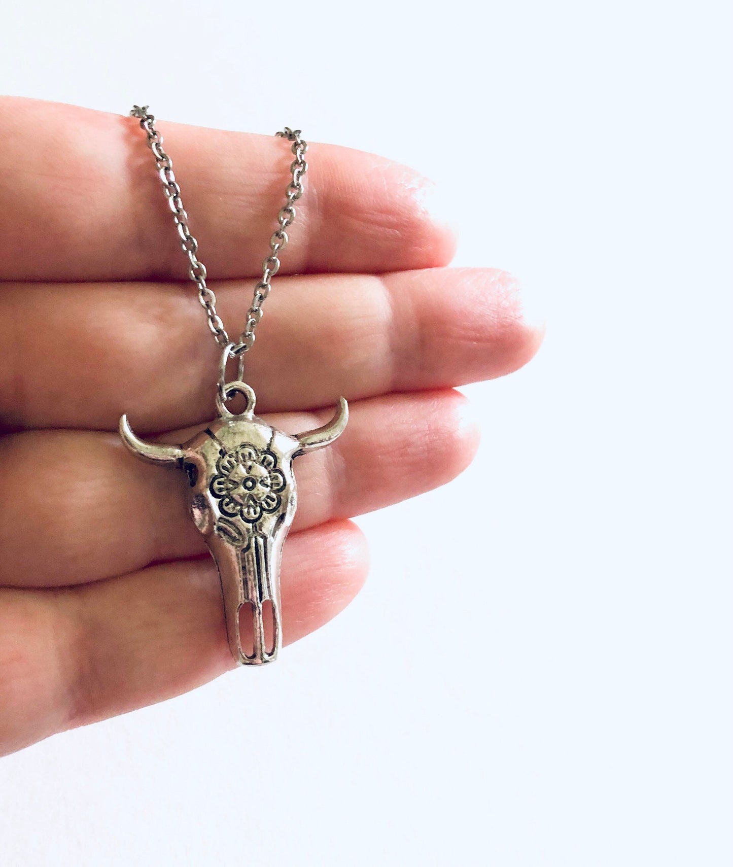 Boho Bull Skull Necklace, Hippie Bull Horns Necklace, Bull Skeleton Necklace