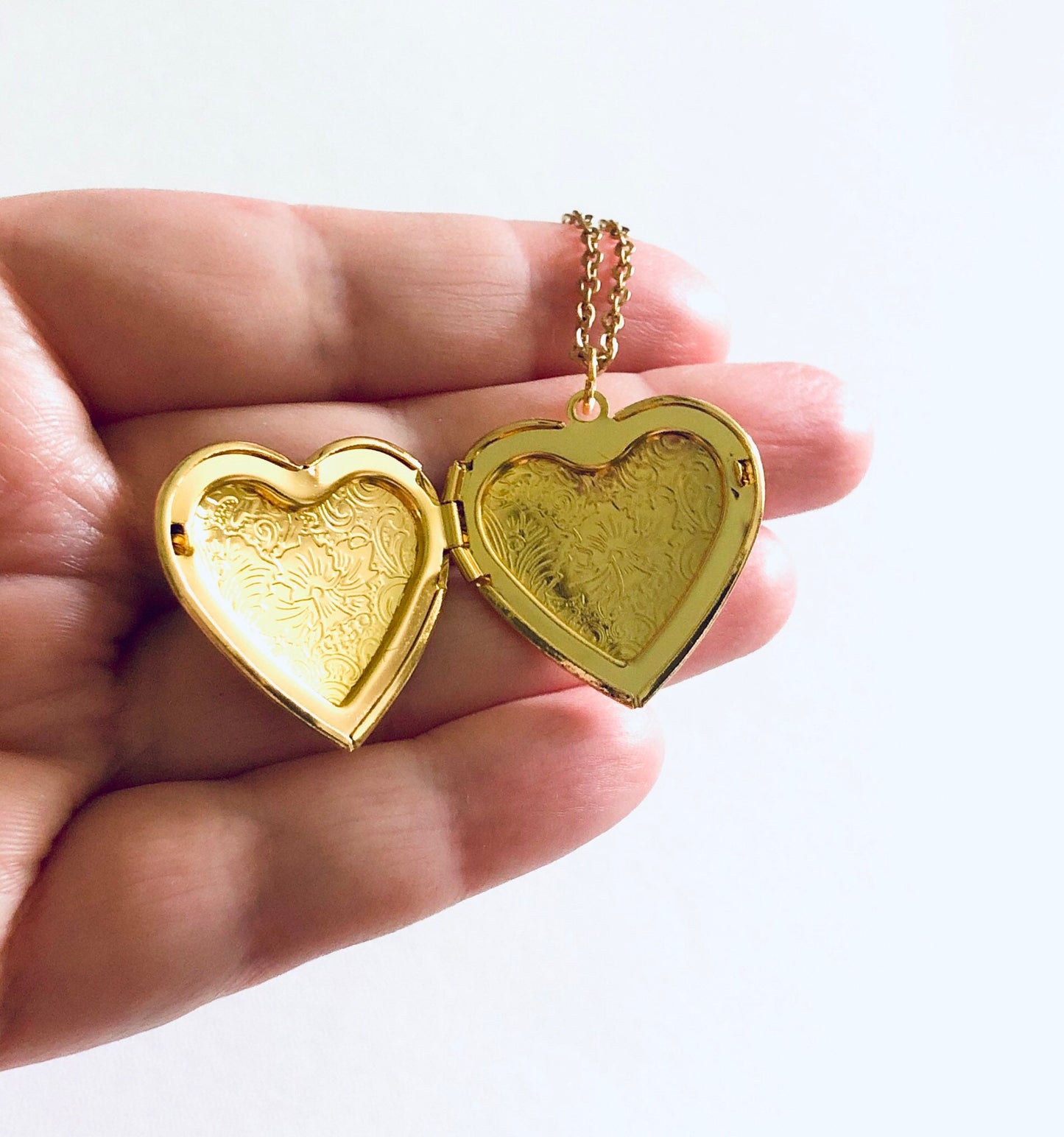 Gold Heart Locket Necklace on Gold Plated Chain, Real Locket, Gift For Her, Girlfriend Mom Birthday Gift