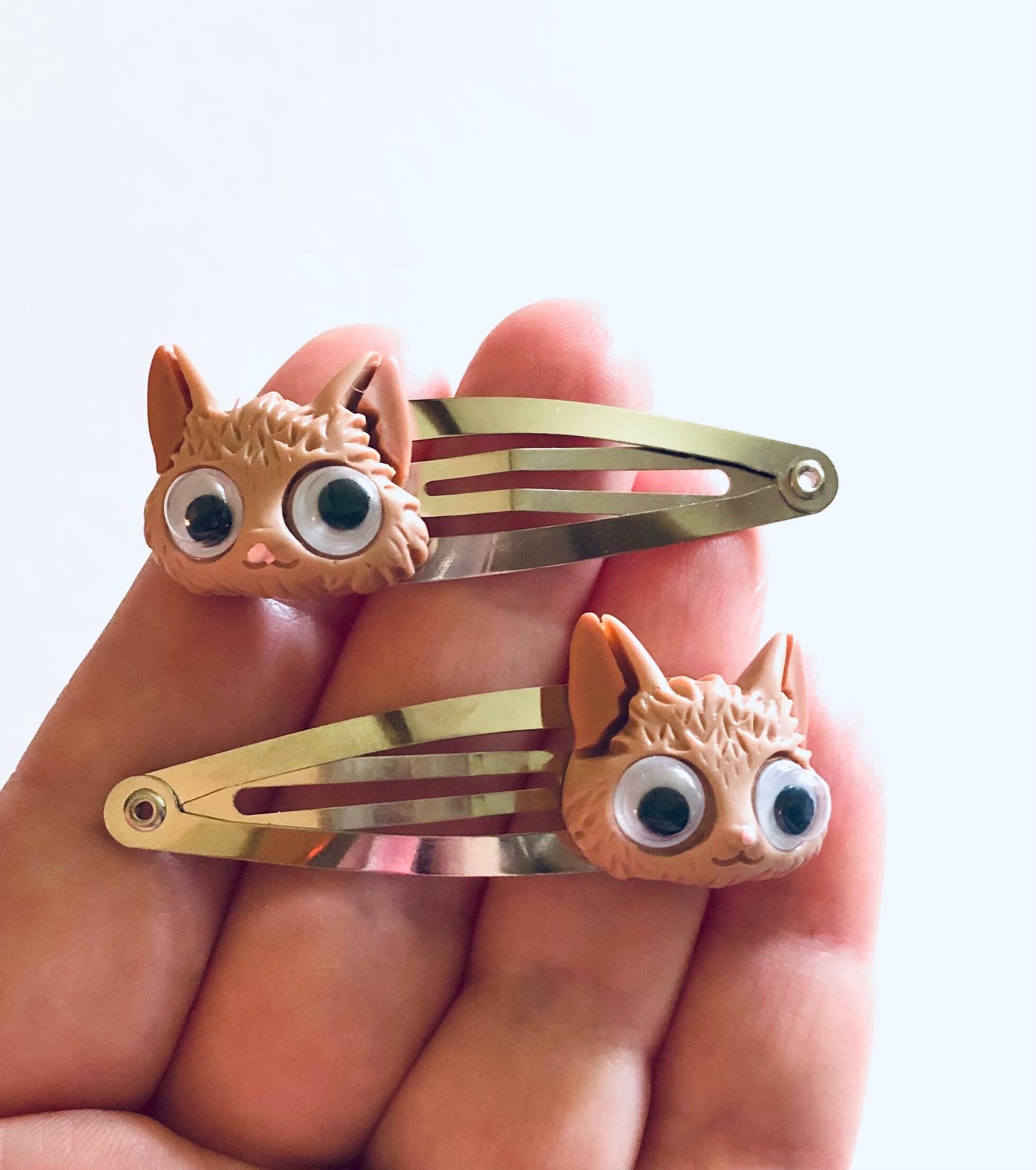 Google Eyes Cat Hair Clips, Fluffy Brown Cat Hair Clips, Cat Snap Clips, Cat Barrettes, Cat Hair Pins, Cat Mom Gift