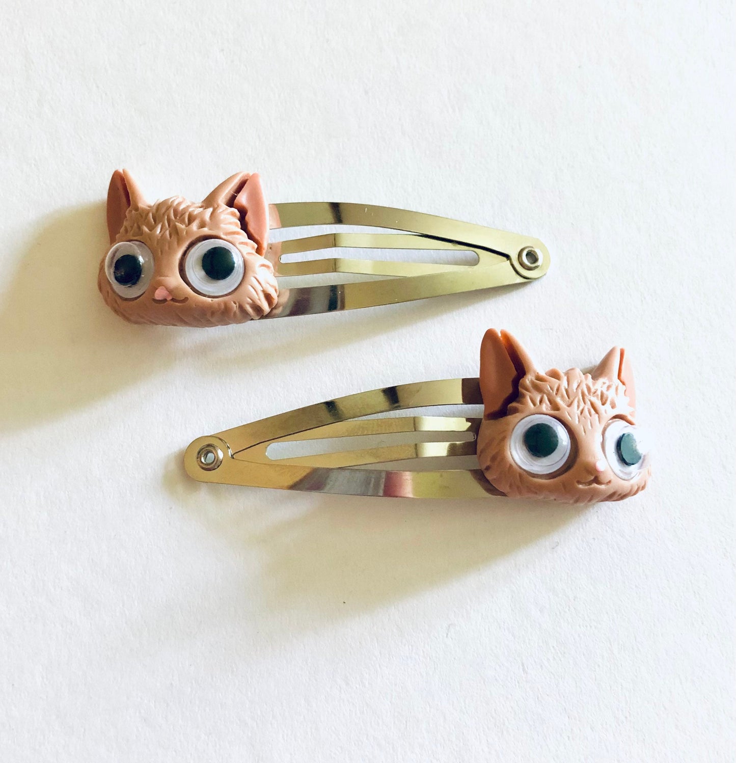 Google Eyes Cat Hair Clips, Fluffy Brown Cat Hair Clips, Cat Snap Clips, Cat Barrettes, Cat Hair Pins, Cat Mom Gift