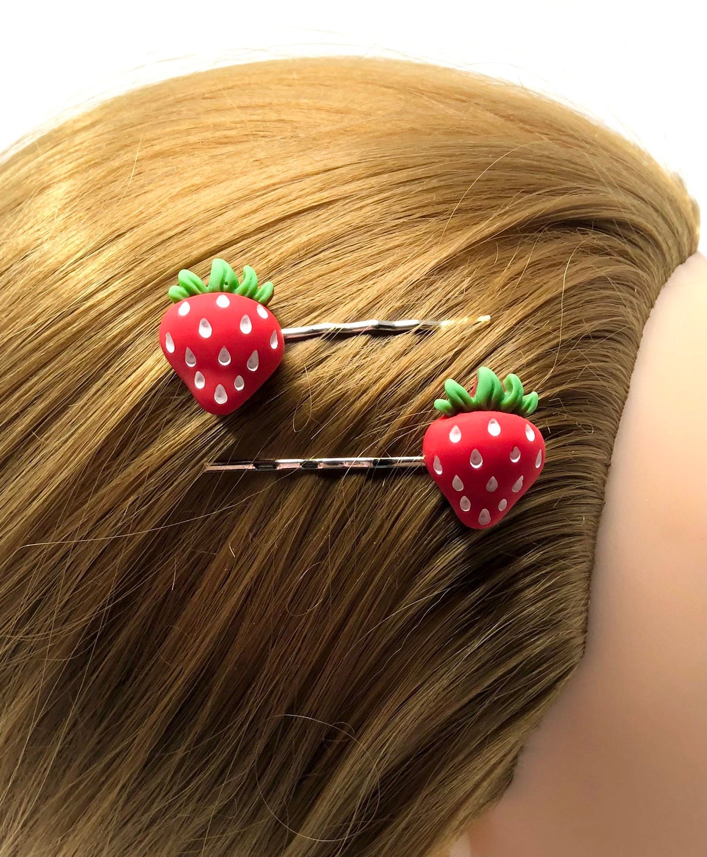 Strawberry Bobby Pins, Set of 2 Strawberry Hair Clips, Strawberries Hair Clips, Kawaii Hair Clips, Fruit Hair Clips, Vegan Vegetarian